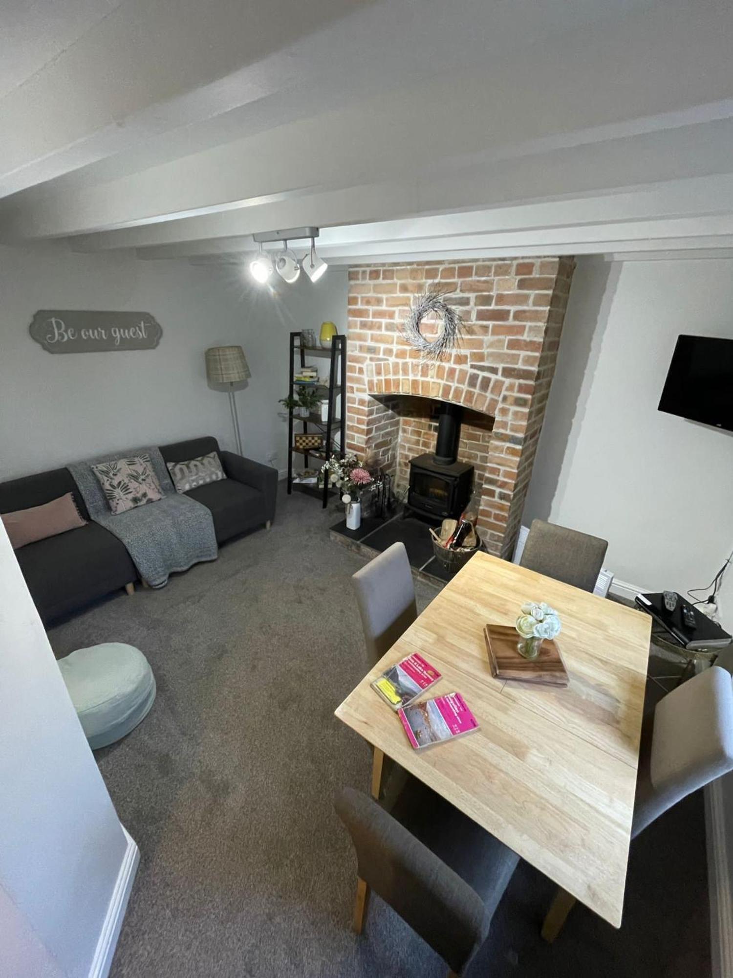Cosy 2 Bedroom Cottage Llanuwchllyn Esterno foto